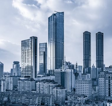 Les critères essentiels à prendre en compte avant d'investir dans une SCPI